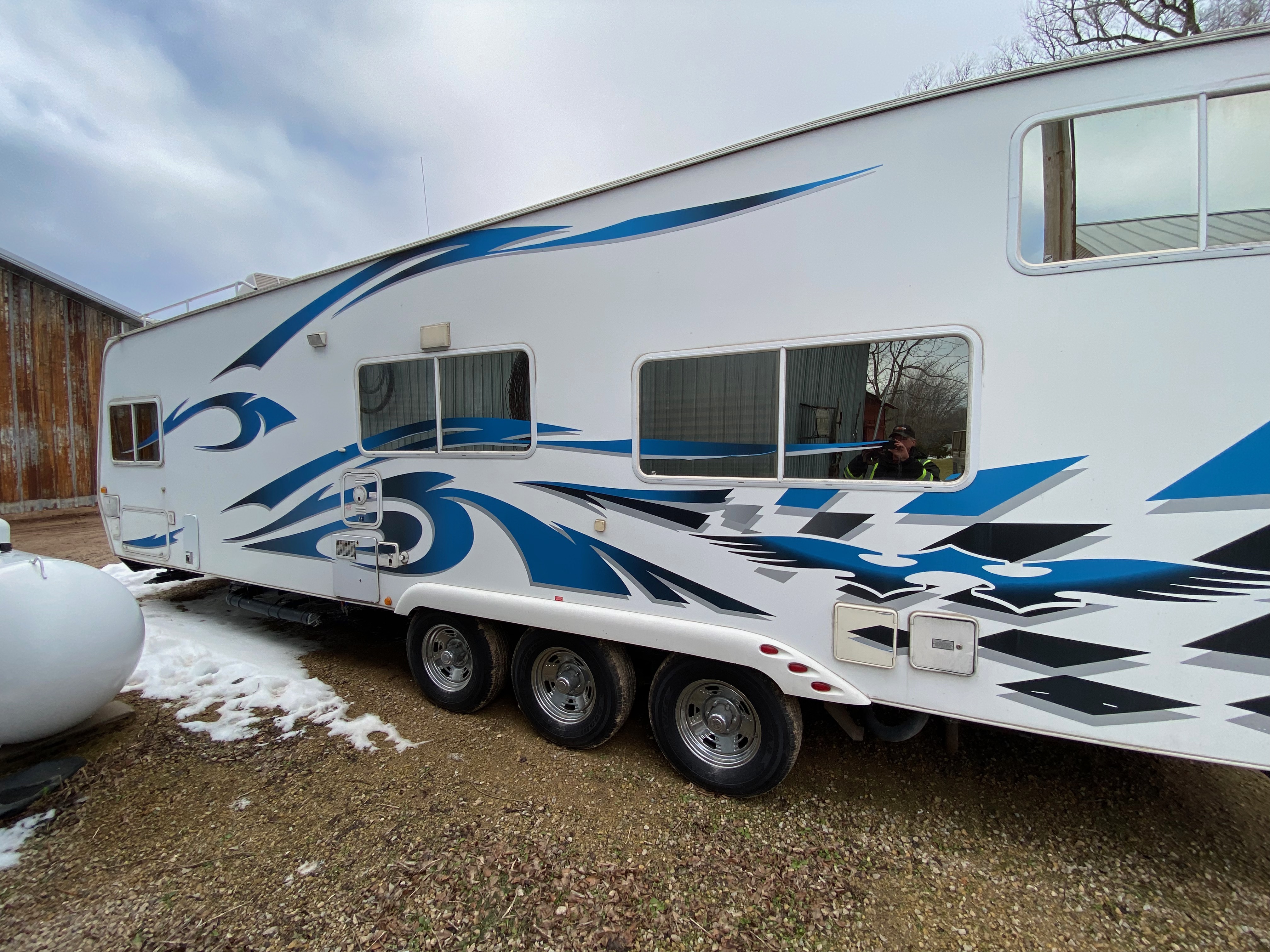 2008 WEEKEND WARRIOR RV FSW 2800 - Image 9